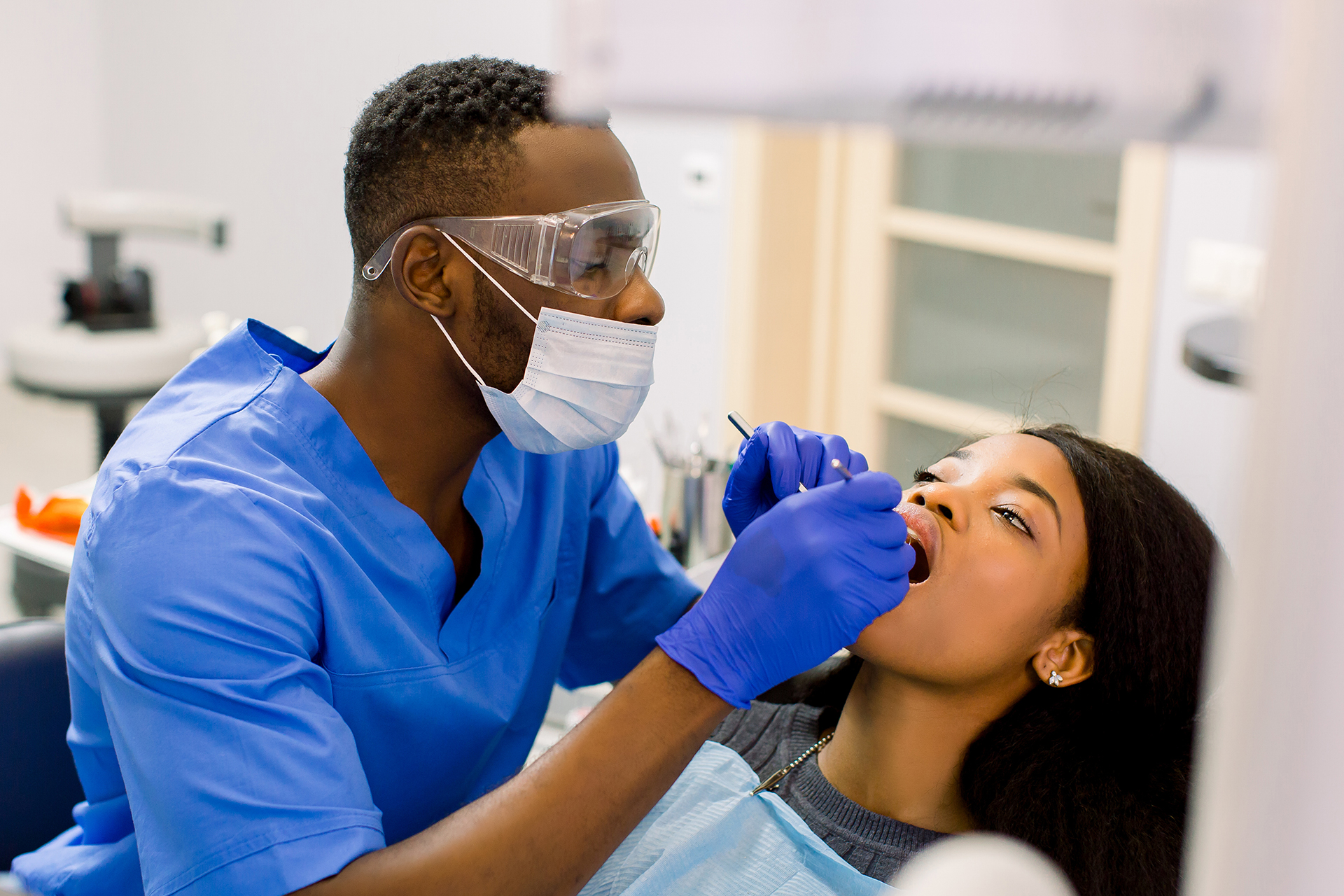 is-it-time-for-a-dental-check-up-the-daily-tooth