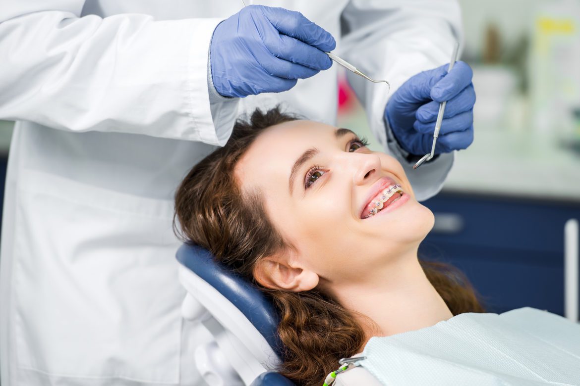 blog-eds-adultBraces woman getting braces put in.